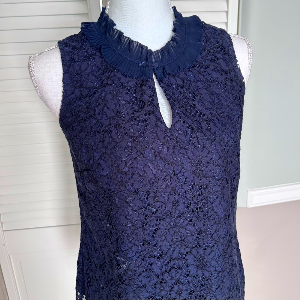EUC J. Crew Blue Lace overlay sleeveless top with ruffled collar XS